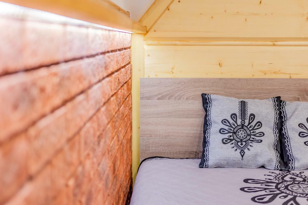 Apartament Osada Za Torem Ciche  Exteriör bild
